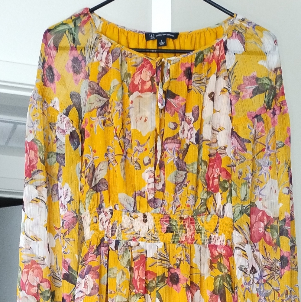 Women's dress